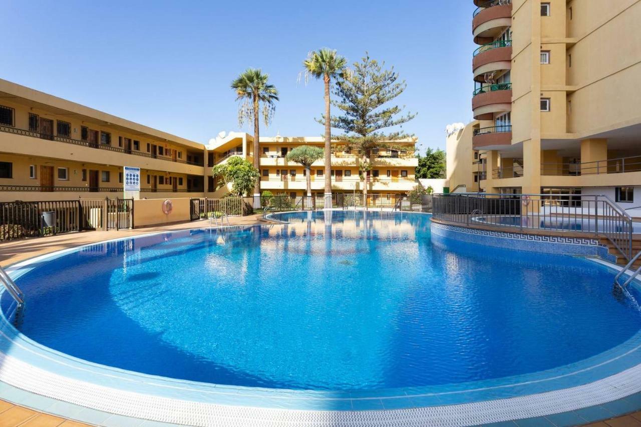 Torres Del Sol Apartment Arona  Exterior photo